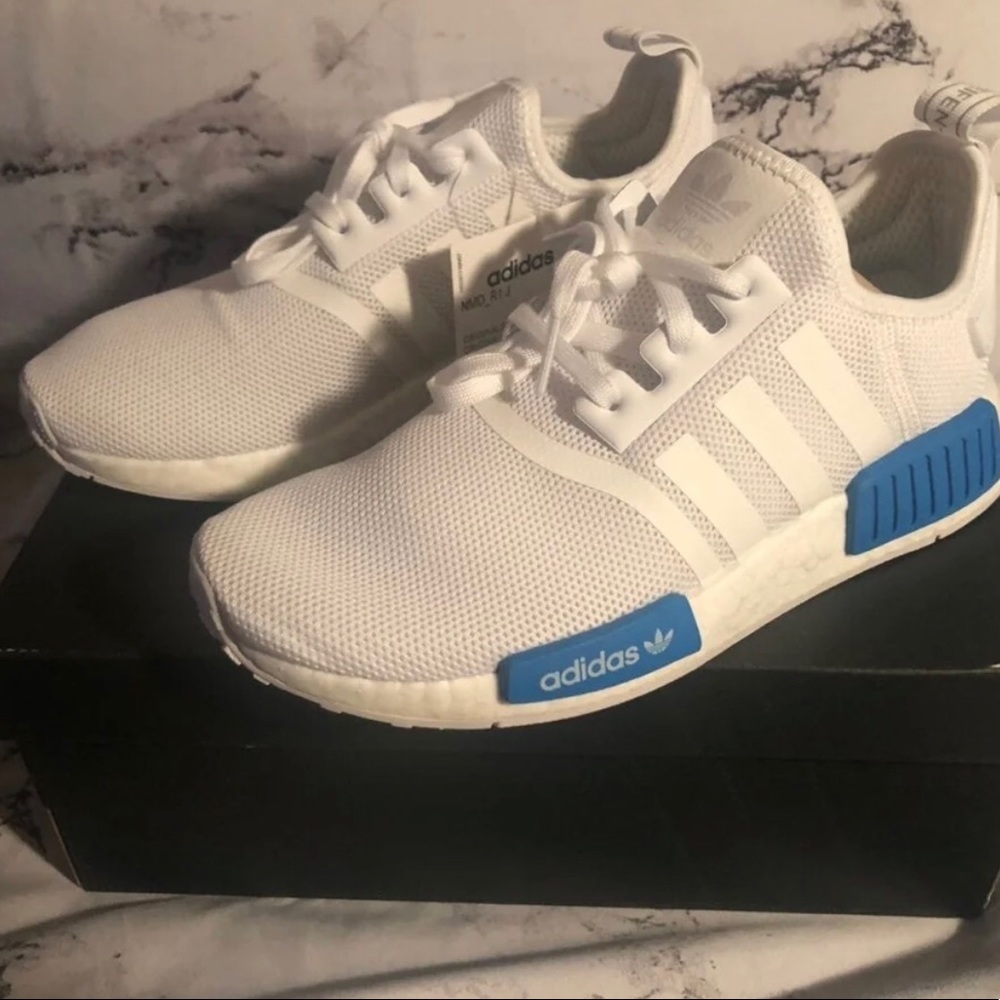 Adidas NMD R1 Sz 6Y/7.5W